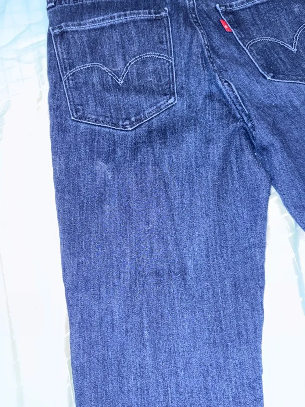 Levi's High Rise Dark Wash Skinny Jeans - 29P